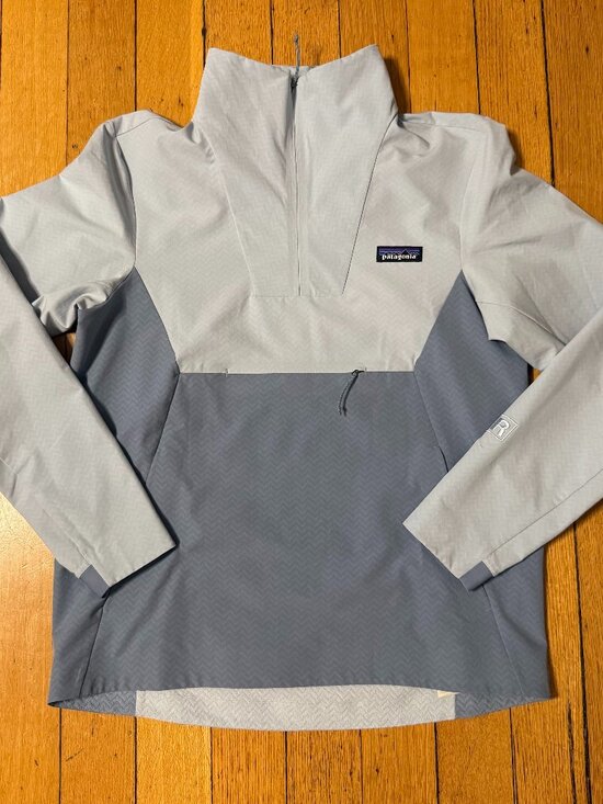 Patagonia Jackets & Blazers - Patagonia R1® CrossStrata Pullover